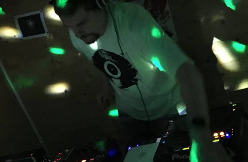 Electronic Timetrip, – Montag, 8.8. 21 Uhr