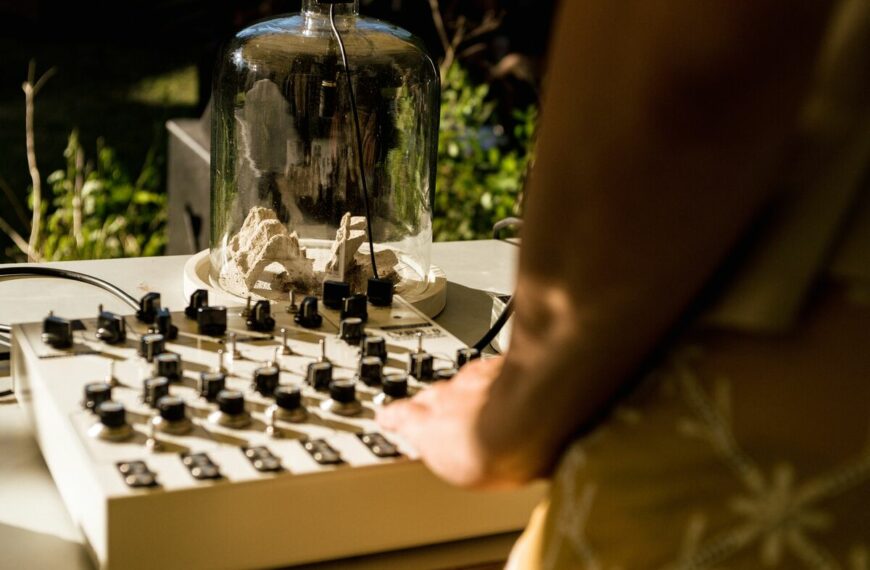 31.12., 16h: Diskussion CR 94.4 im Sonnenpark