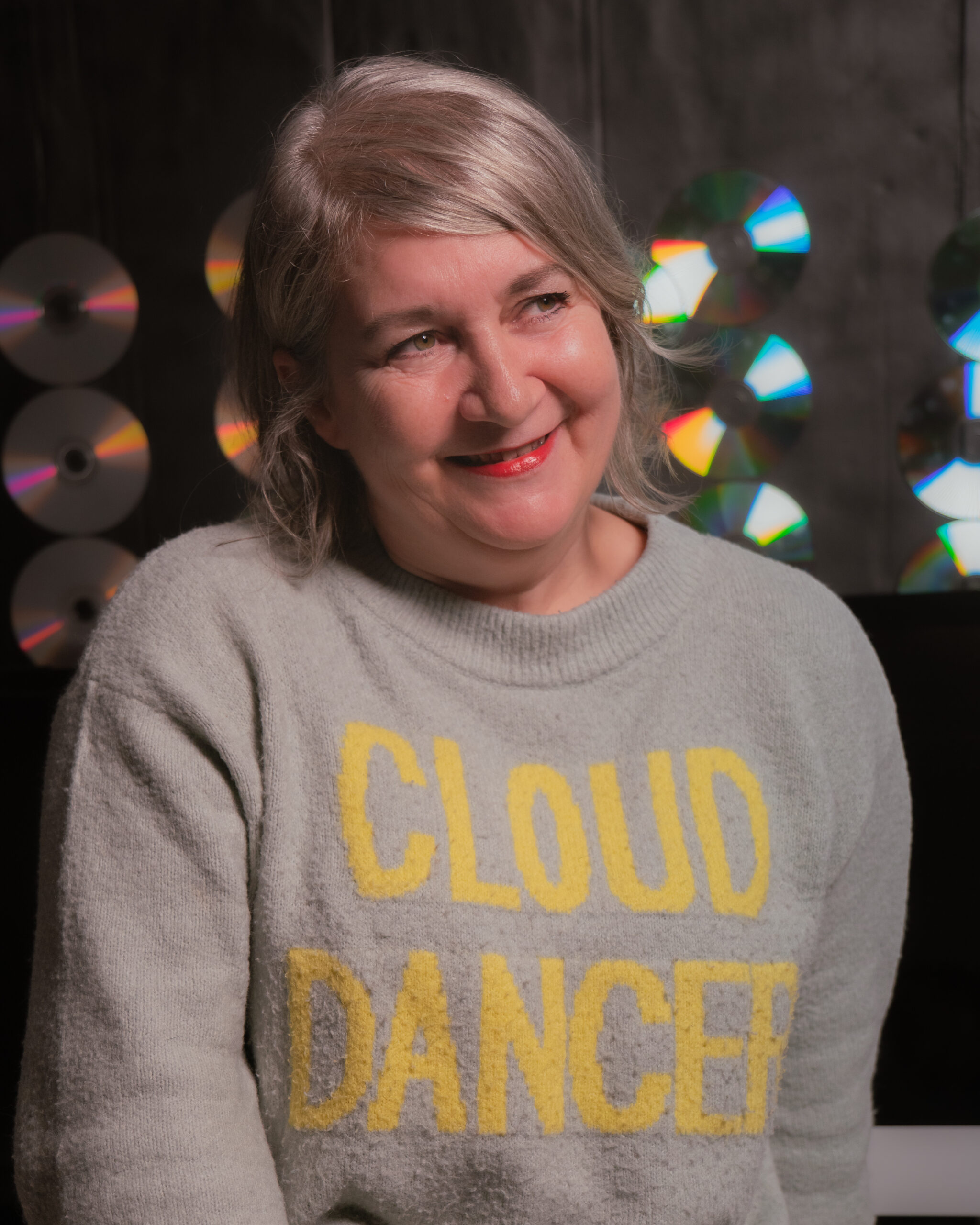 Das ist eine Person die Maggie Haslinger-Maierhofer heißt.