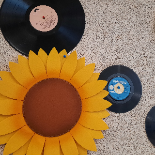 DC Show mit Sommerhits der letzten Jahrzehnte, 23.7., 13.00-15.00 Uhr